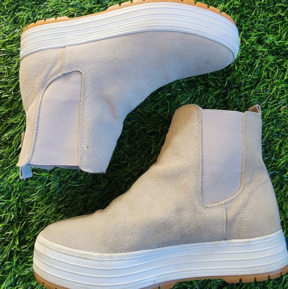 Keds Gray Platform Boots - Picture 2 of 6